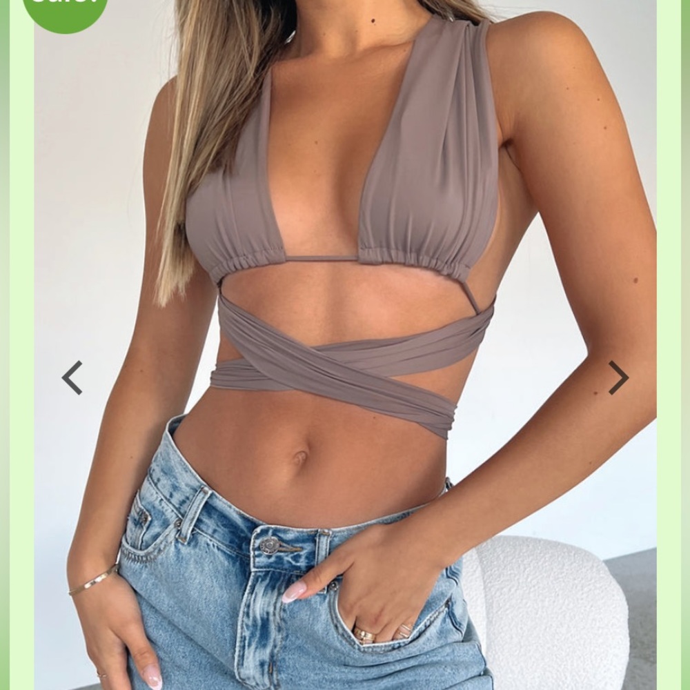 White Fox Boutique Crop